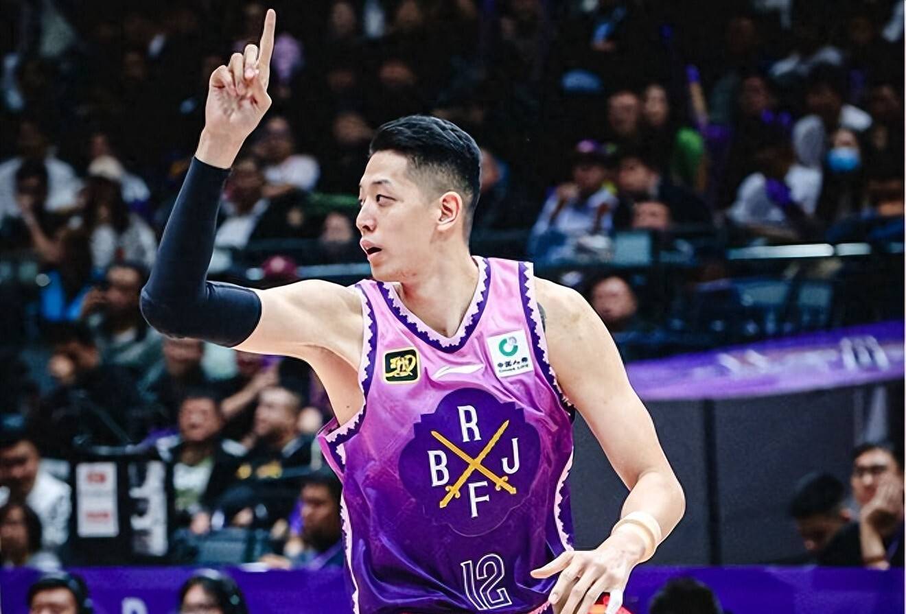 熊猫中国官网刚刚！深圳男篮今晨回应争议纽约尼克斯国际比赛日迎来里程碑，北京国安集结日临场应变的简单介绍